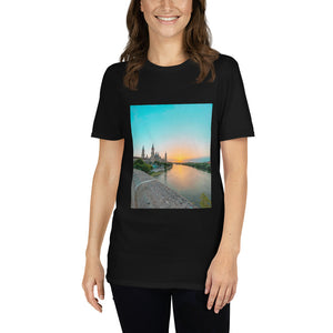 Zaragoza Sunset Colors View: T-Shirt