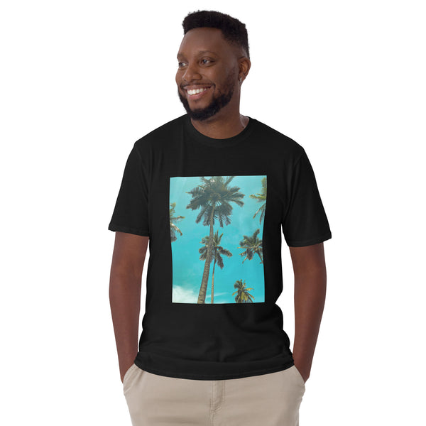 Abidjan Sky Palm Tree: T-Shirt